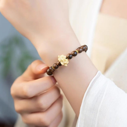 Agarwood lotus wood bead meditation bracelet Feng Shui