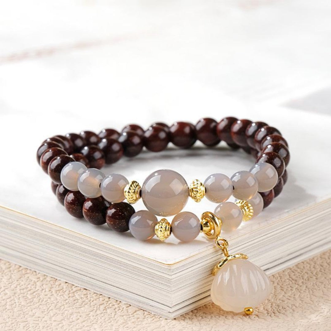Small-leaf red sandalwood double-wrap bracelet with 6mm gray agate beads
