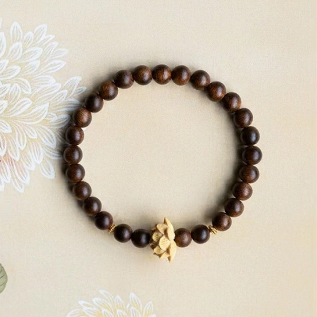 Agarwood lotus wood bead meditation bracelet Feng Shui